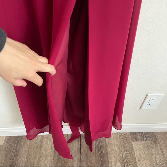 Azazie Everett A-Line V-Neck Ruched Chiffon Dress – Mulberry, Size 8 - Picture 6 of 6